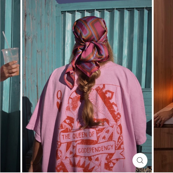 Hubs and Hers Tops - Hubs and Hers Queen of Codependency Pink Tee